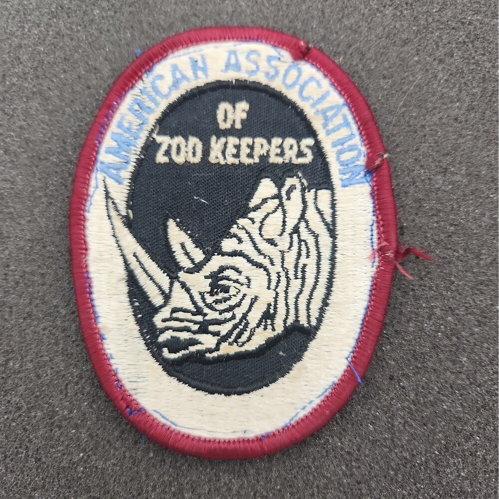 Patch American Association of Zookeepers Embroidered Sew On Iron 1970's VTG